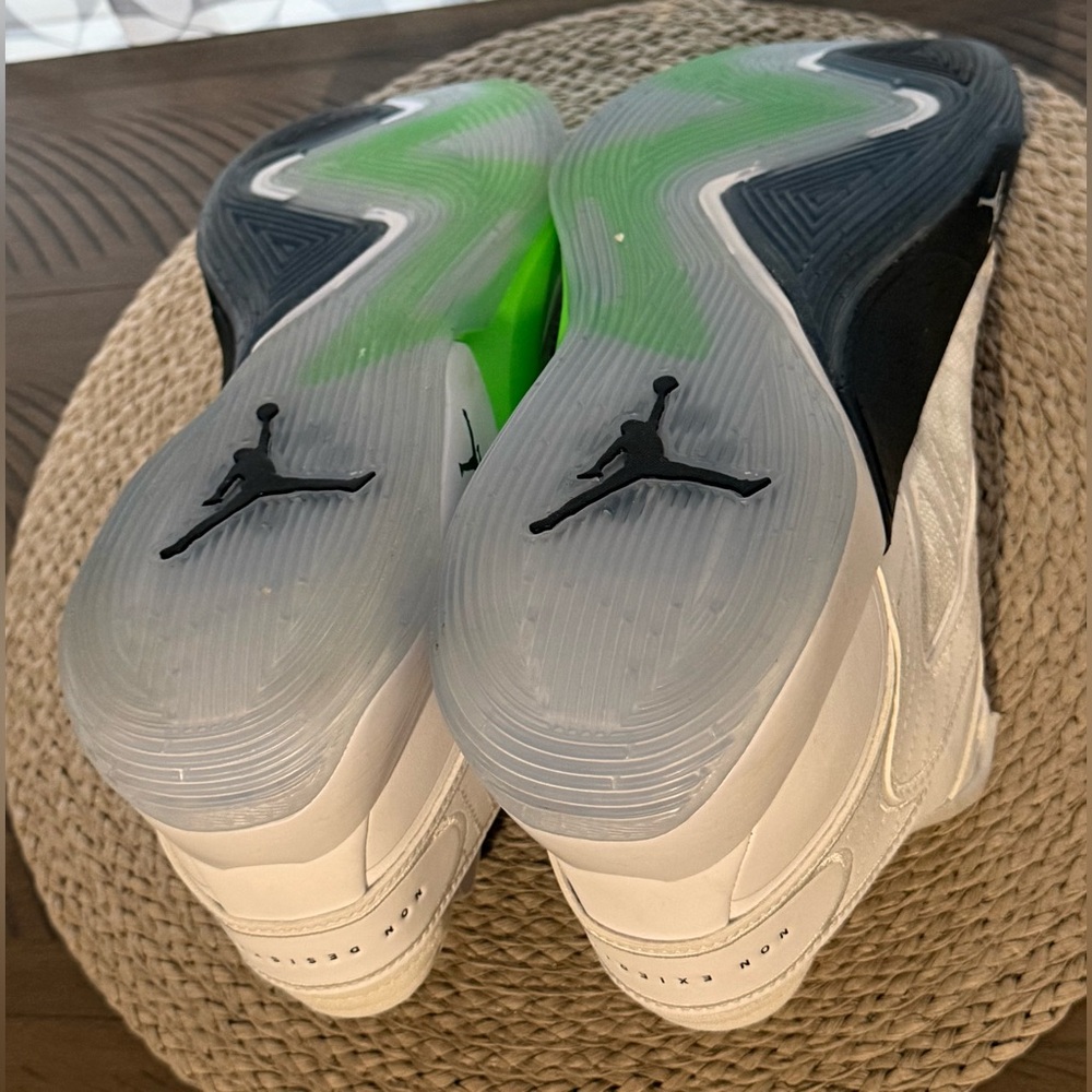 Nike Air Jordan Luka 2 basketball shoes, white N vibrant green Man’s size 10.5 - Picture 10 of 10